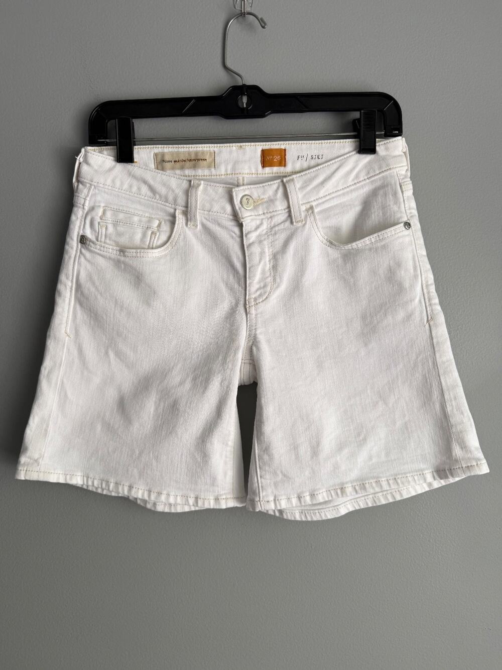 Pilcro Anthropologie Shorts Size 26 White Denim Mid Rise 5-Pocket Coastal Preppy